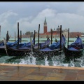 0454-Venezia gondole