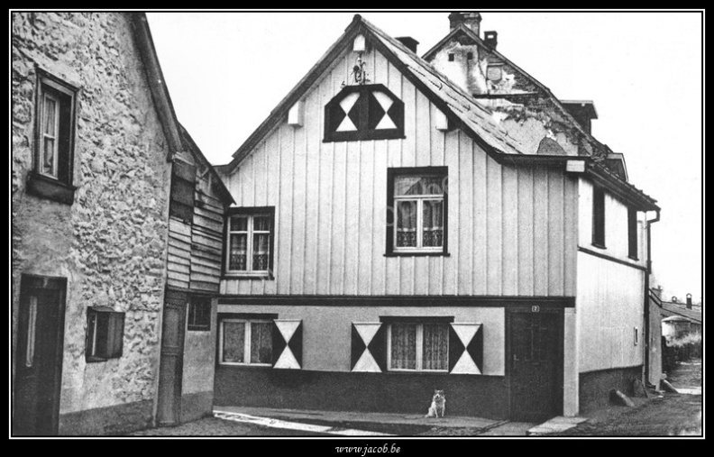 005-Outrelepont, vieille maison