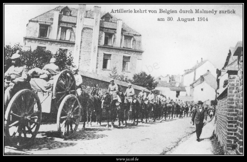 003-Rue de la gare (30 Aout 1914).jpg