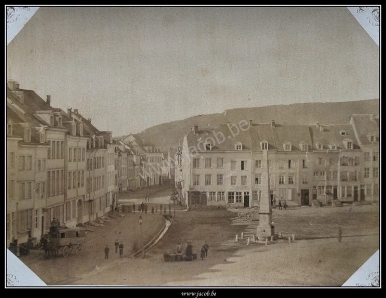 002-Chemin-rue, prise du marché.jpg