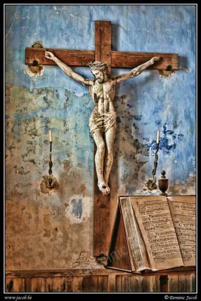 022a-Crucifix.jpg
