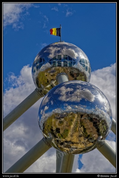 003-Atomium