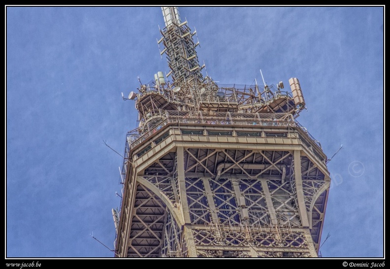 016-TourEiffel.jpg