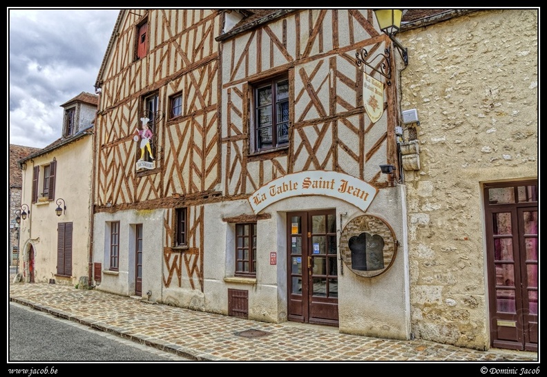 002-Provins