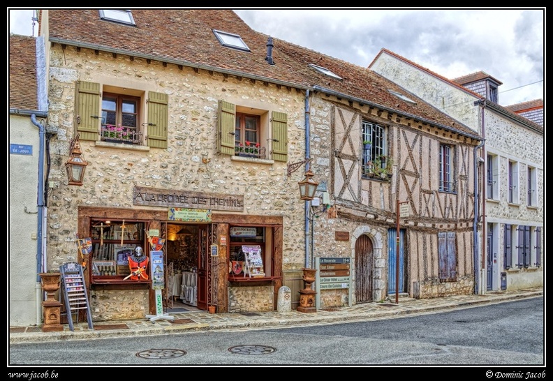 004-Provins.jpg