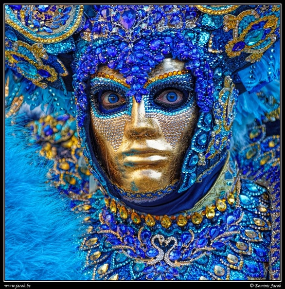 104c-Masque vénitien.jpg