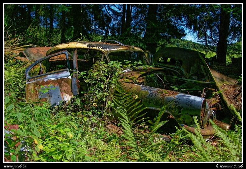 004-Chatillon-Cimetière voiture.jpg