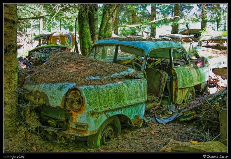 009-Chatillon-Cimetière voiture