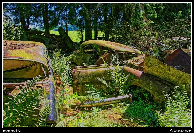 037-Chatillon-Cimetière voiture.jpg