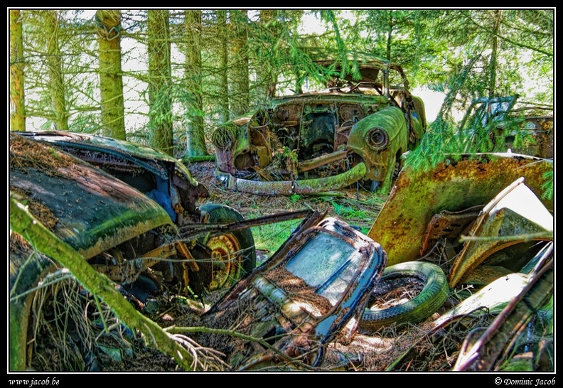 051-Chatillon-Cimetière voiture.jpg