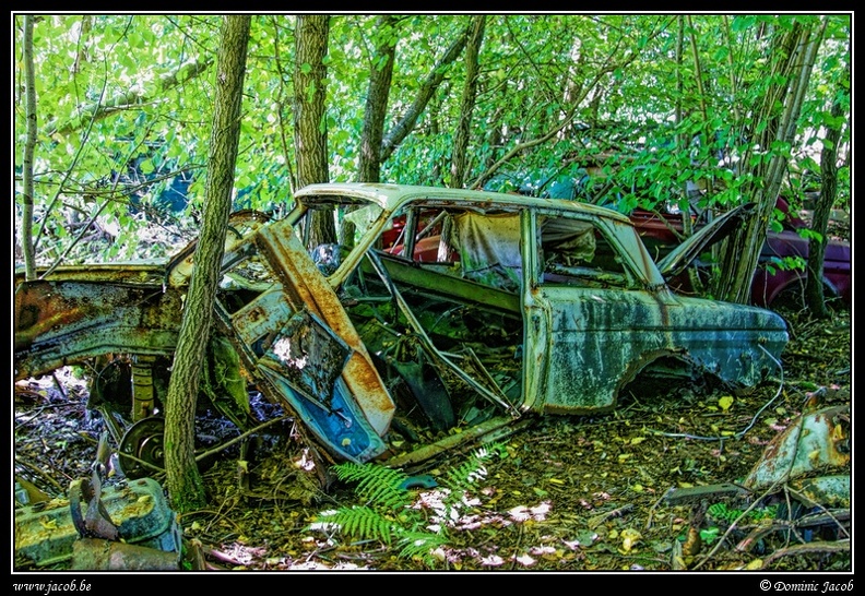 053-Chatillon-Cimetière voiture