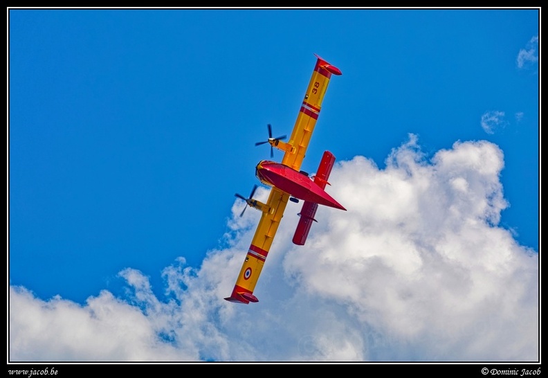 006-Canadair.jpg